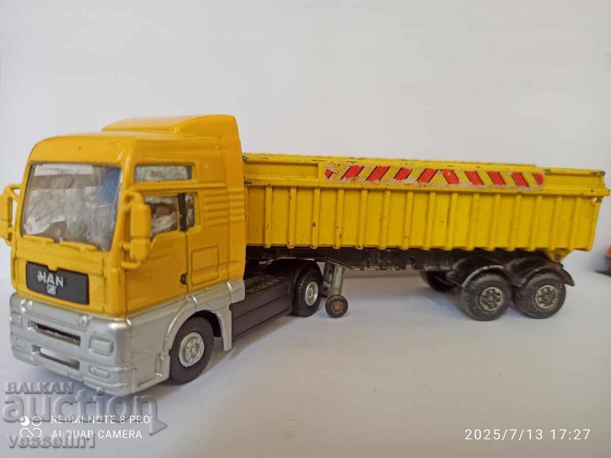 Old toy tractor trailer truck 20cm matchbox