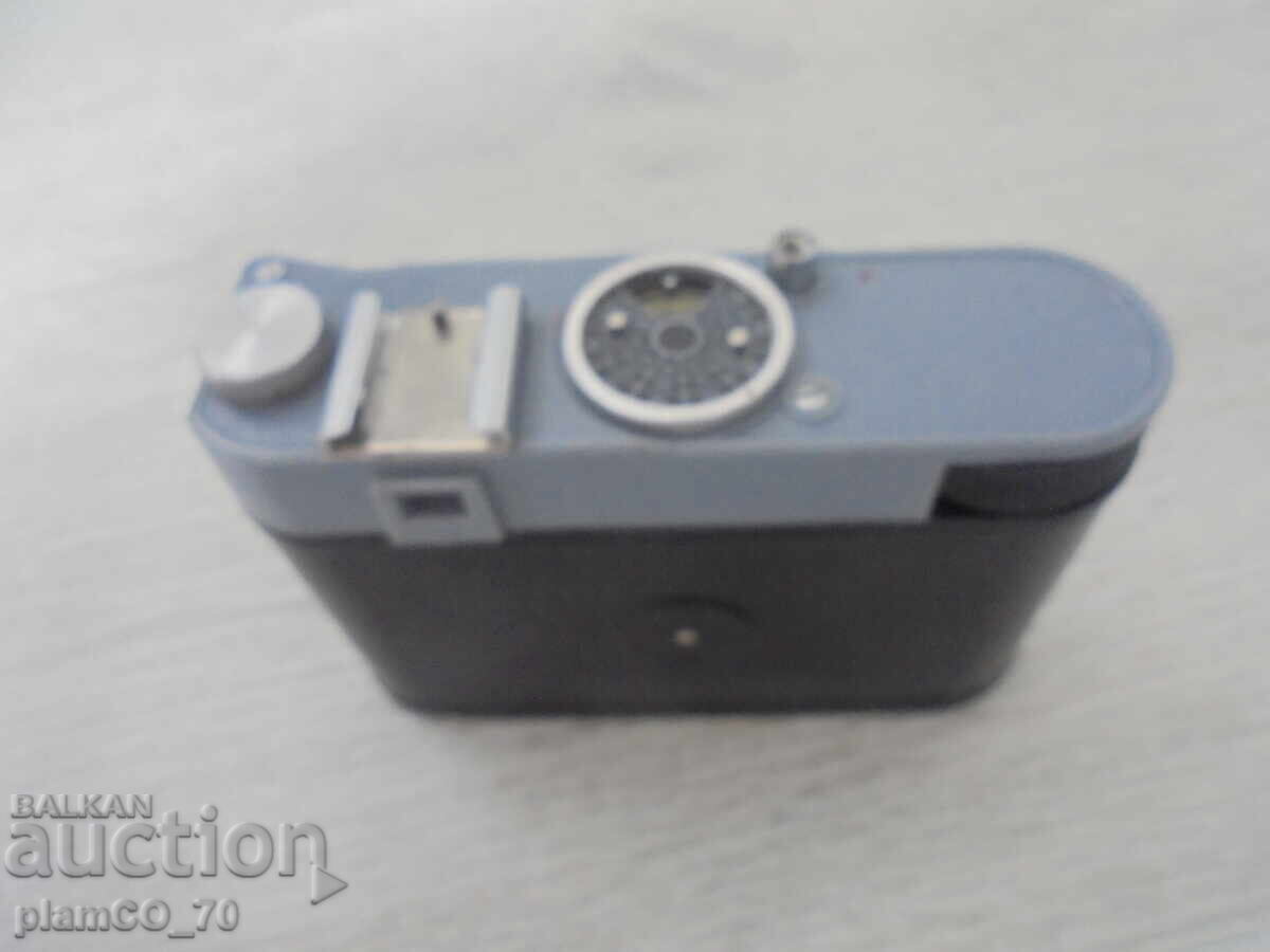 Auction №8146 Old Retro Camera Smena 8 Auction №8146 Old Retro Camera Smena 8