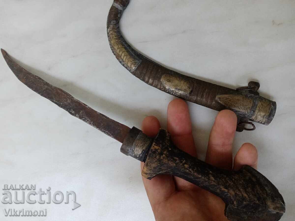 Δημοπρασία Οθωμανικό σφυρήλατο μαχαίρι, κουμάγια, με θήκη