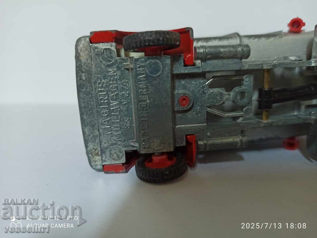 Παλιό παιδικό φορτηγό απορριμμάτων SIKU με παλιά επιγραφή - 5 Παλιό παιδικό φορτηγό απορριμμάτων SIKU με παλιά επιγραφή - 5