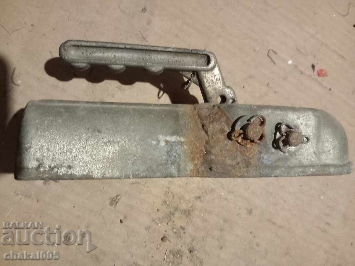 Δημοπρασία Για κοτσαδόρο