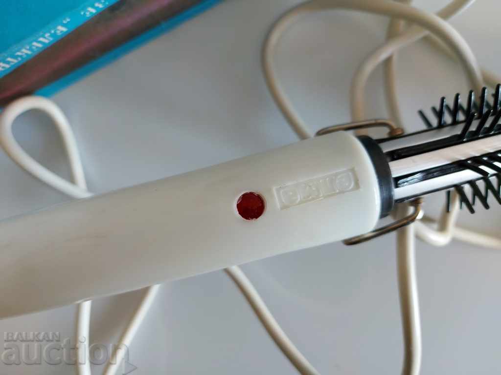 Licitație . PERIE CALDE SOCA ROLLER BOX SOCA Licitație . PERIE CALDE SOCA ROLLER BOX SOCA