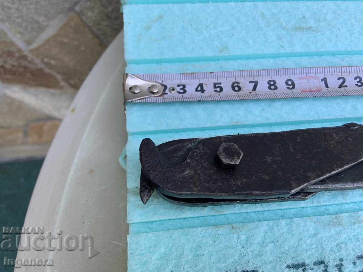 Δημοπρασία Πένσες εξειδικευμένες μεγάλες σφυρήλατες σιδηρουργικές εργαλείο Δημοπρασία Πένσες εξειδικευμένες μεγάλες σφυρήλατες σιδηρουργικές εργαλείο