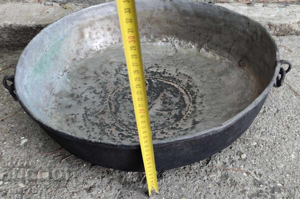 Παράδοση ΠΑΛΙΟ ΧΑΛΚΙΝΟ ΤΗΓΑΝΙ Παράδοση ΠΑΛΙΟ ΧΑΛΚΙΝΟ ΤΗΓΑΝΙ