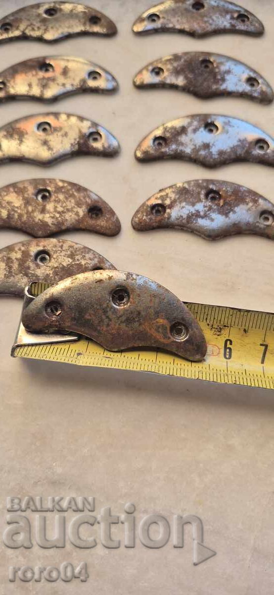 Доставка на НАЛЧЕТА ЗА ОФИЦЕРСКИ БОТУШИ - 10 БРОЯ