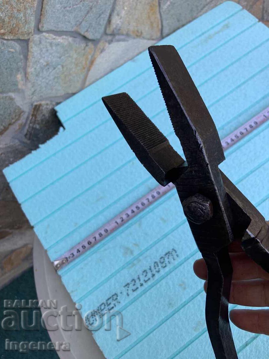 Аукцион КЛЕЩИ СПЕЦИАЛИЗИРАН ГОЛЯМ КОВАН КОВАШКИ ИНСТРУМЕНТ Аукцион КЛЕЩИ СПЕЦИАЛИЗИРАН ГОЛЯМ КОВАН КОВАШКИ ИНСТРУМЕНТ