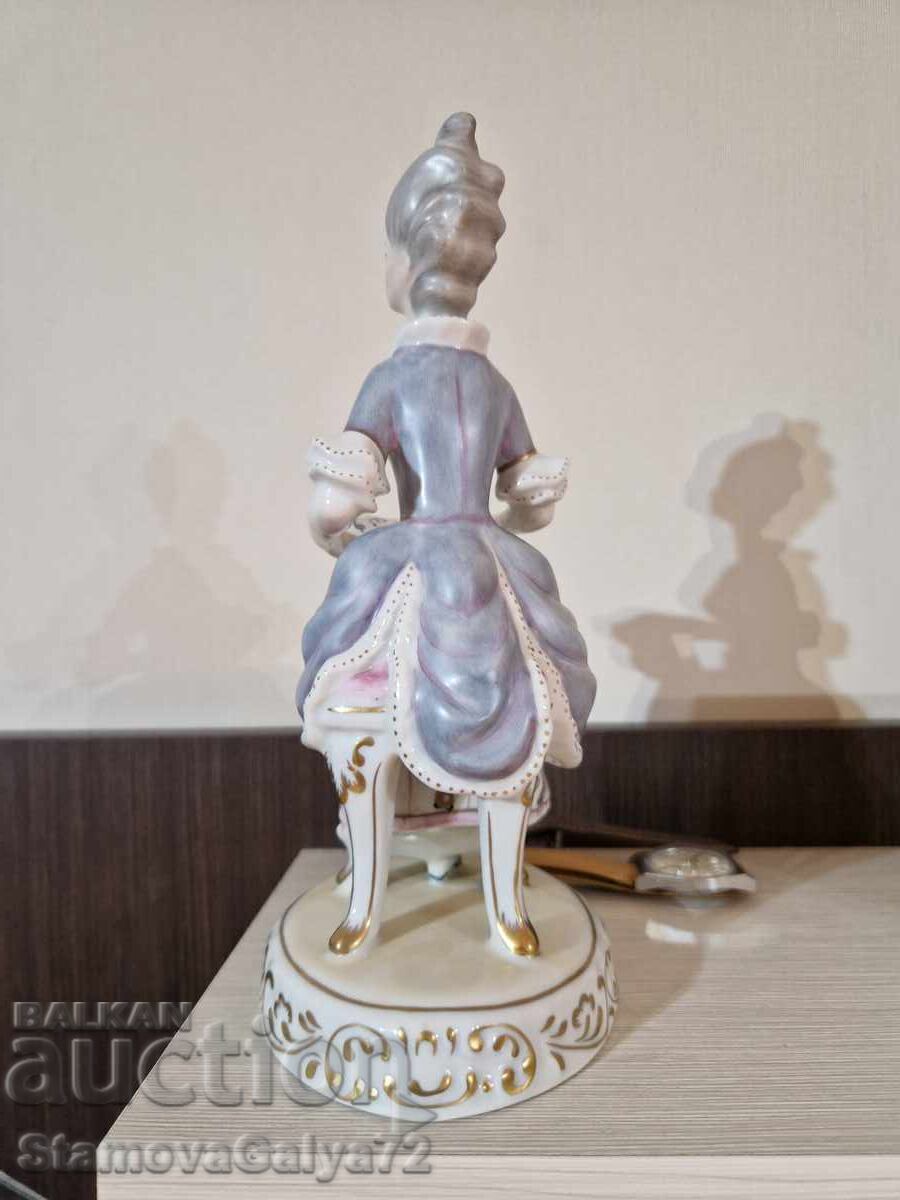 Beautiful antique Hungarian porcelain figurine statue - 6