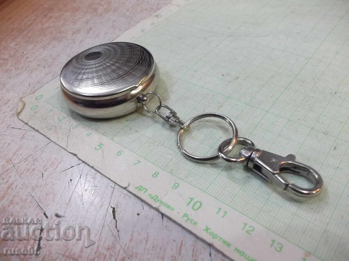 Licitație Breloc scrumieră de buzunar nou