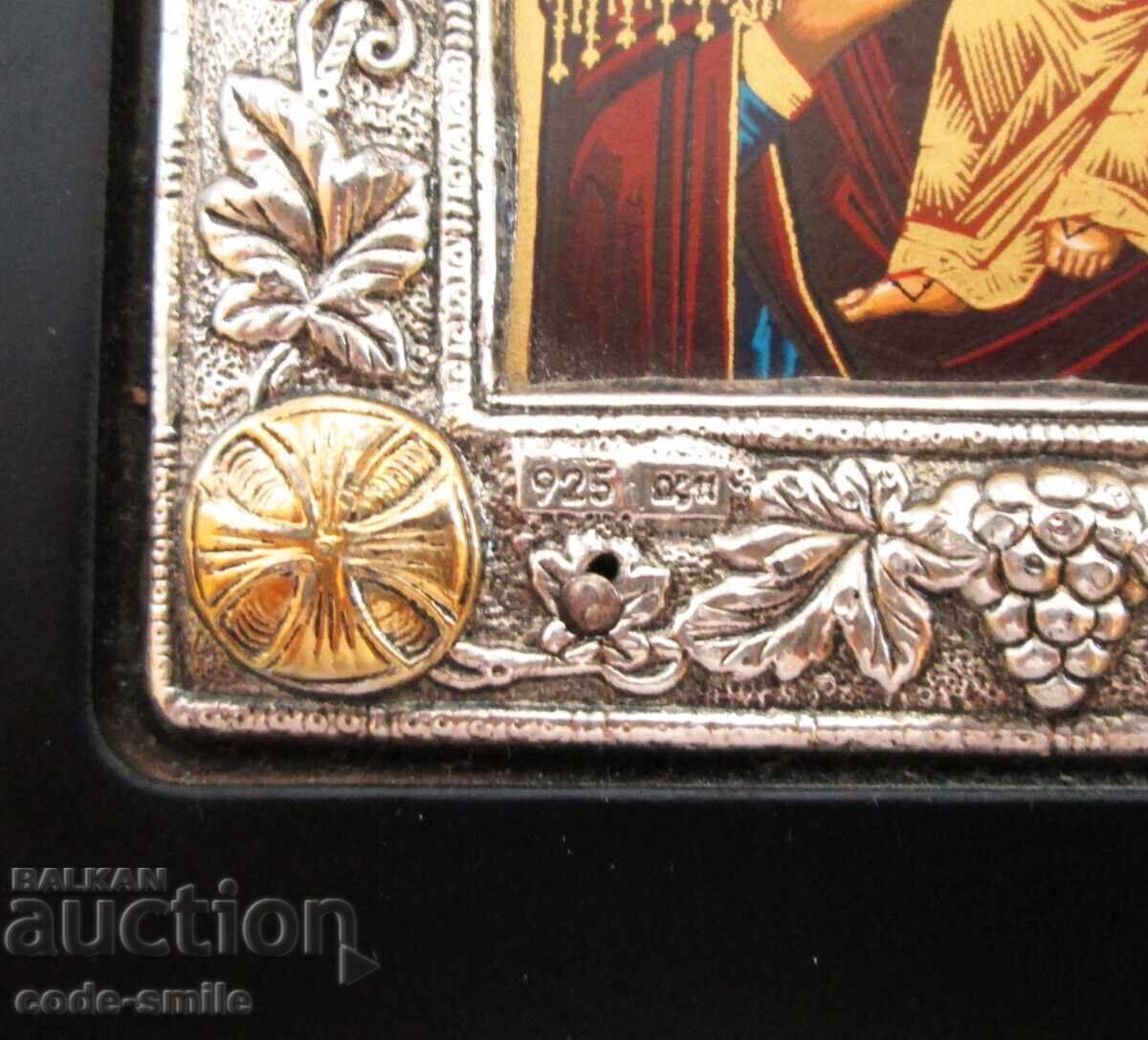 Μικρή εικόνα ασημένια επένδυση επιχρύσωση Αγία Θεοτόκος με τον Χριστό με τιμή 70.00 BGN | € 35.79