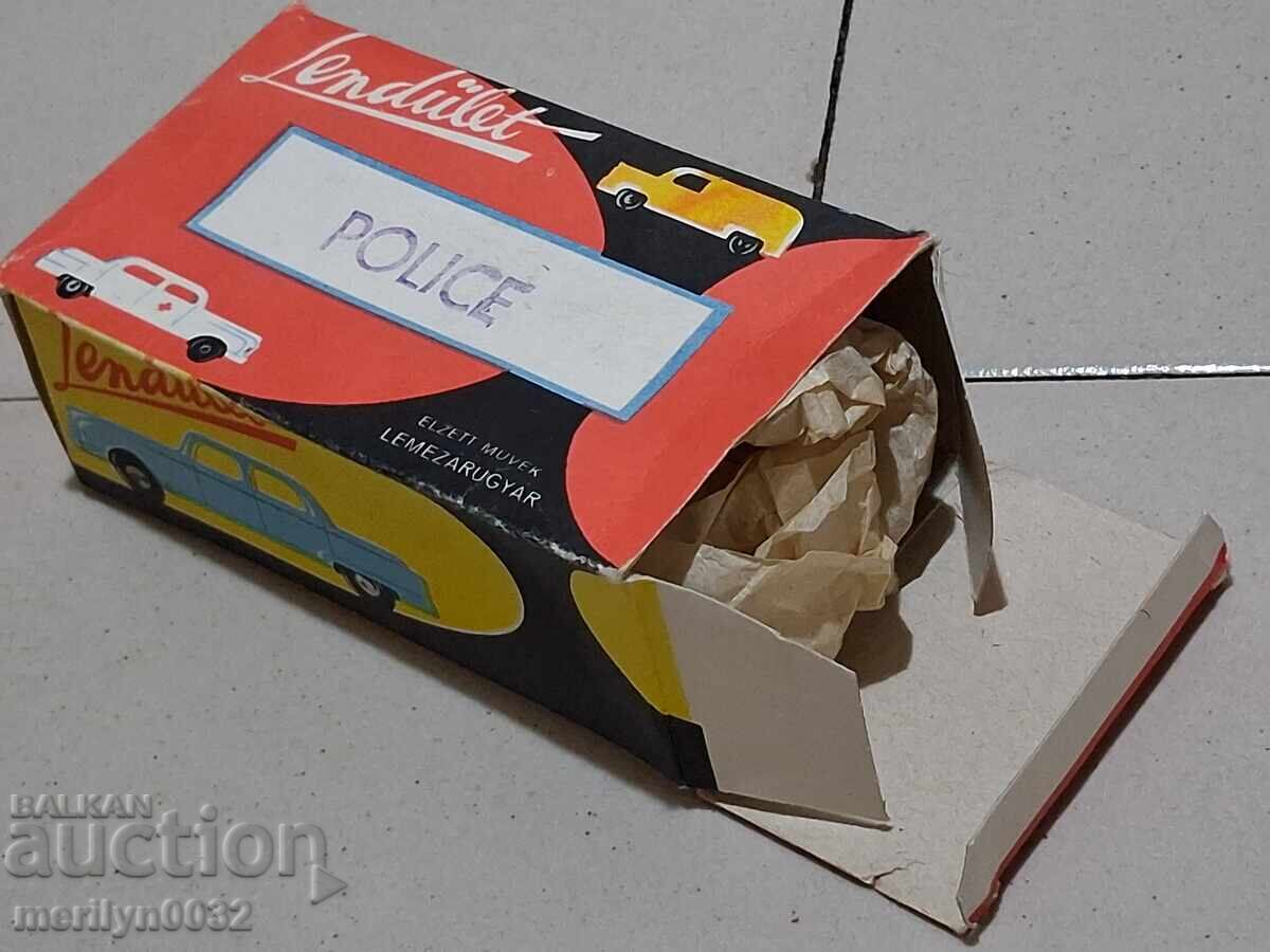 Детска играчка кола инерционен м-м количка 1983 год Турция с цена 65.00 лв. | € 33.23 Детска играчка кола инерционен м-м количка 1983 год Турция с цена 65.00 лв. | € 33.23