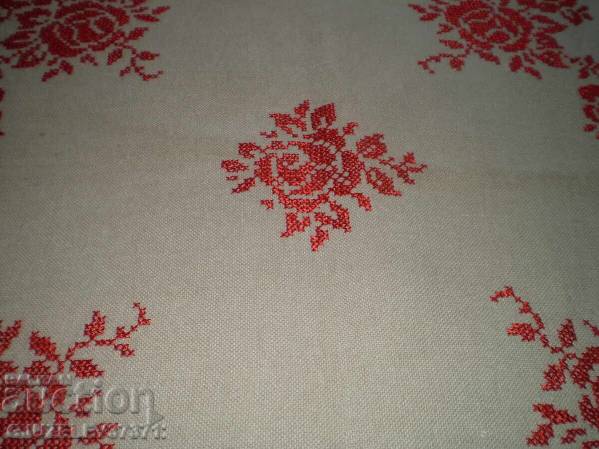 Traditional Bulgarian Hand-Embroidered Red Roses Tablecloth - 7 Traditional Bulgarian Hand-Embroidered Red Roses Tablecloth - 7