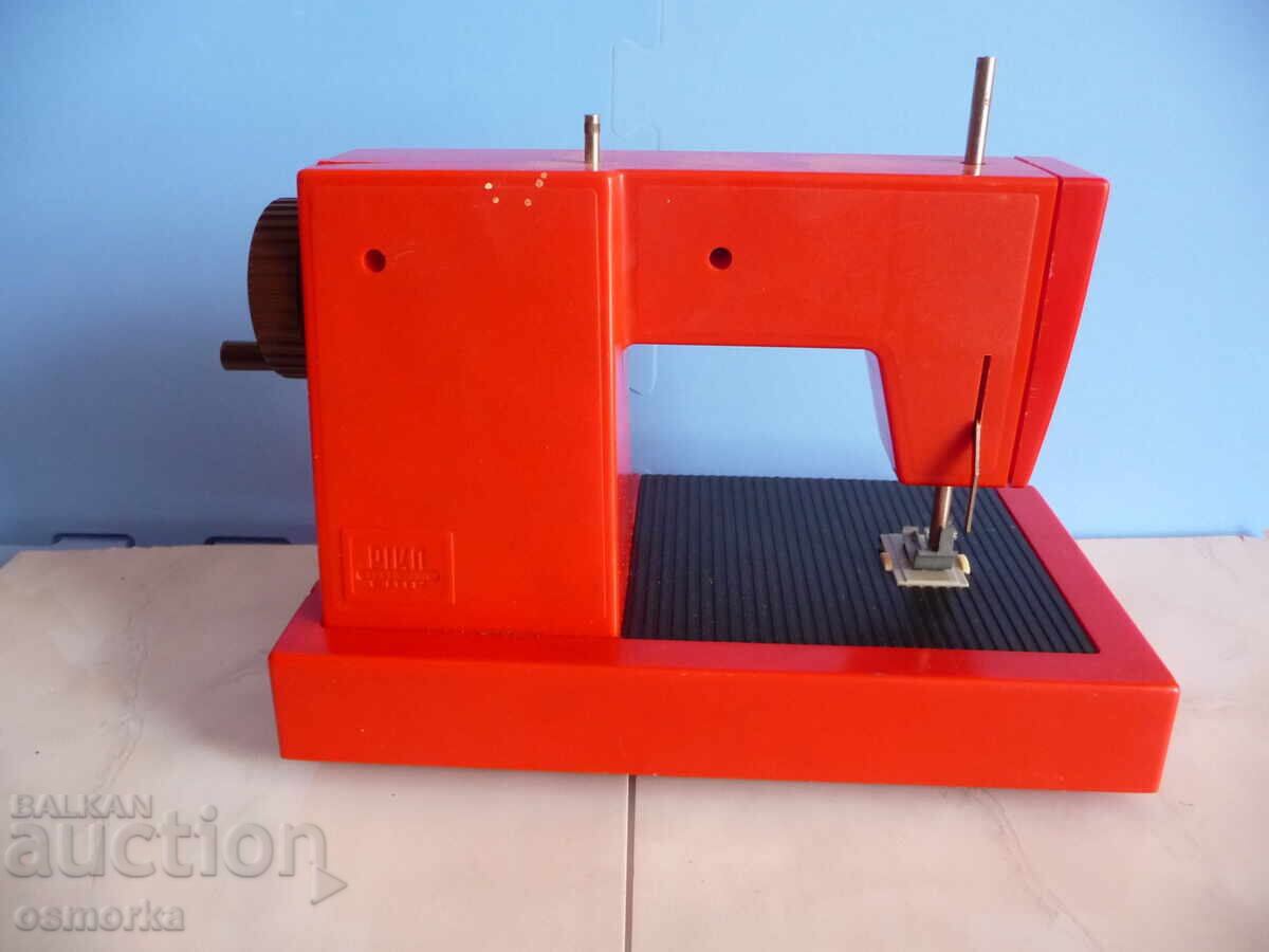 Collector's Sewing Machine Piko Juanita Children's Sewing with price 38.00 BGN | € 19.43