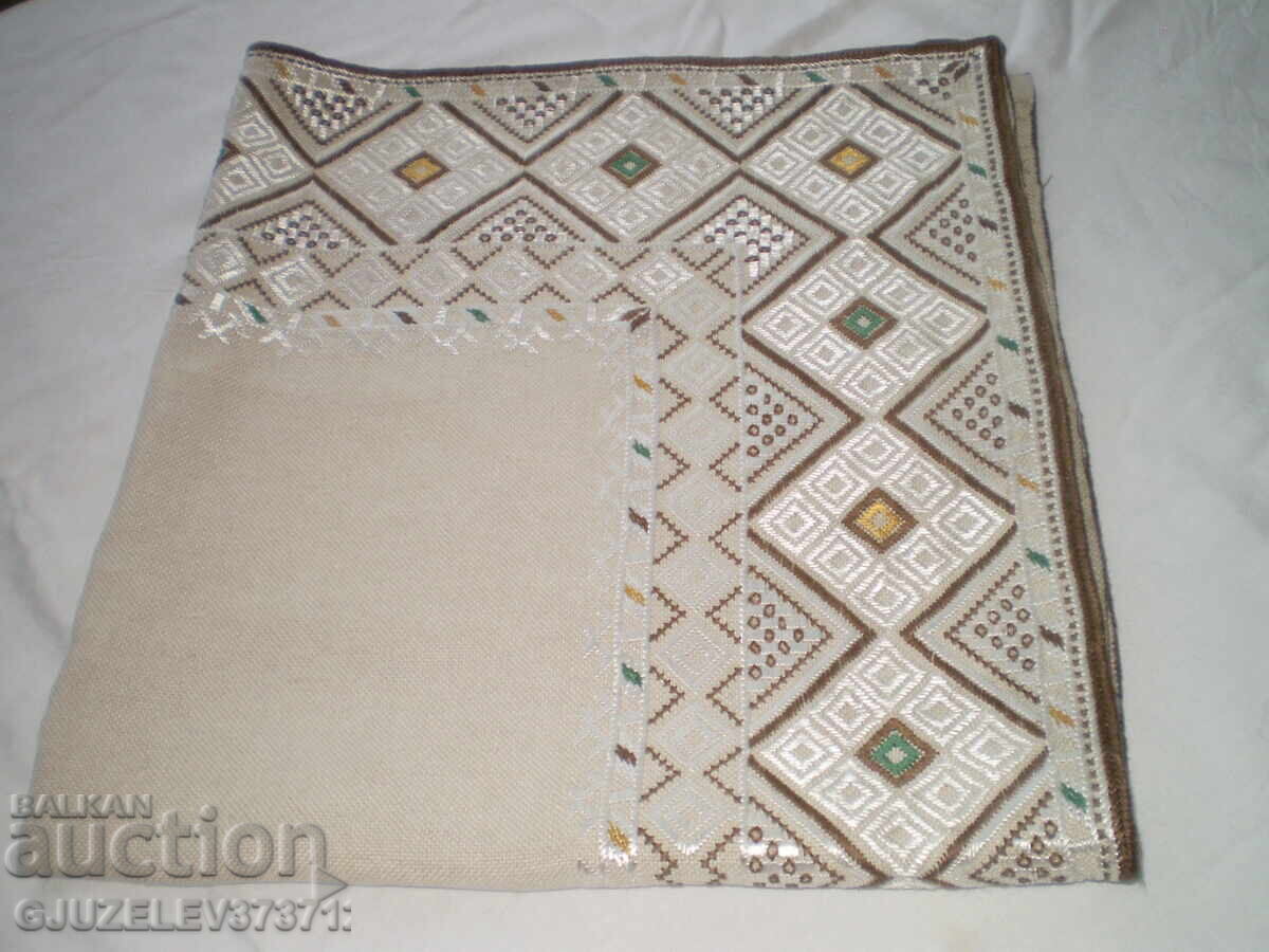 Vintage tablecloth, hand-embroidered linen tablecloth with price 120.00 BGN | € 61.36