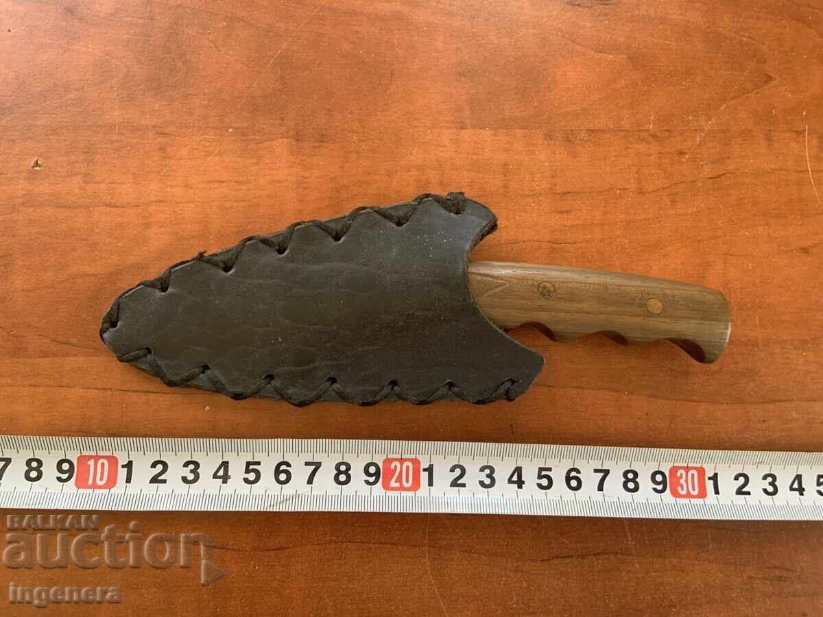 KNIFE BLADE LEATHER SHEATH WOODEN SCALES KNIFE BLADE LEATHER SHEATH WOODEN SCALES