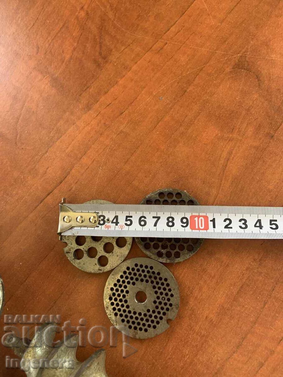 Доставка на ЧАСТИ ЗА МЕСОМЕЛАЧКА № 5 РЕШЕТКА 3 БР. КОРПУС ВИНТ И ДР.