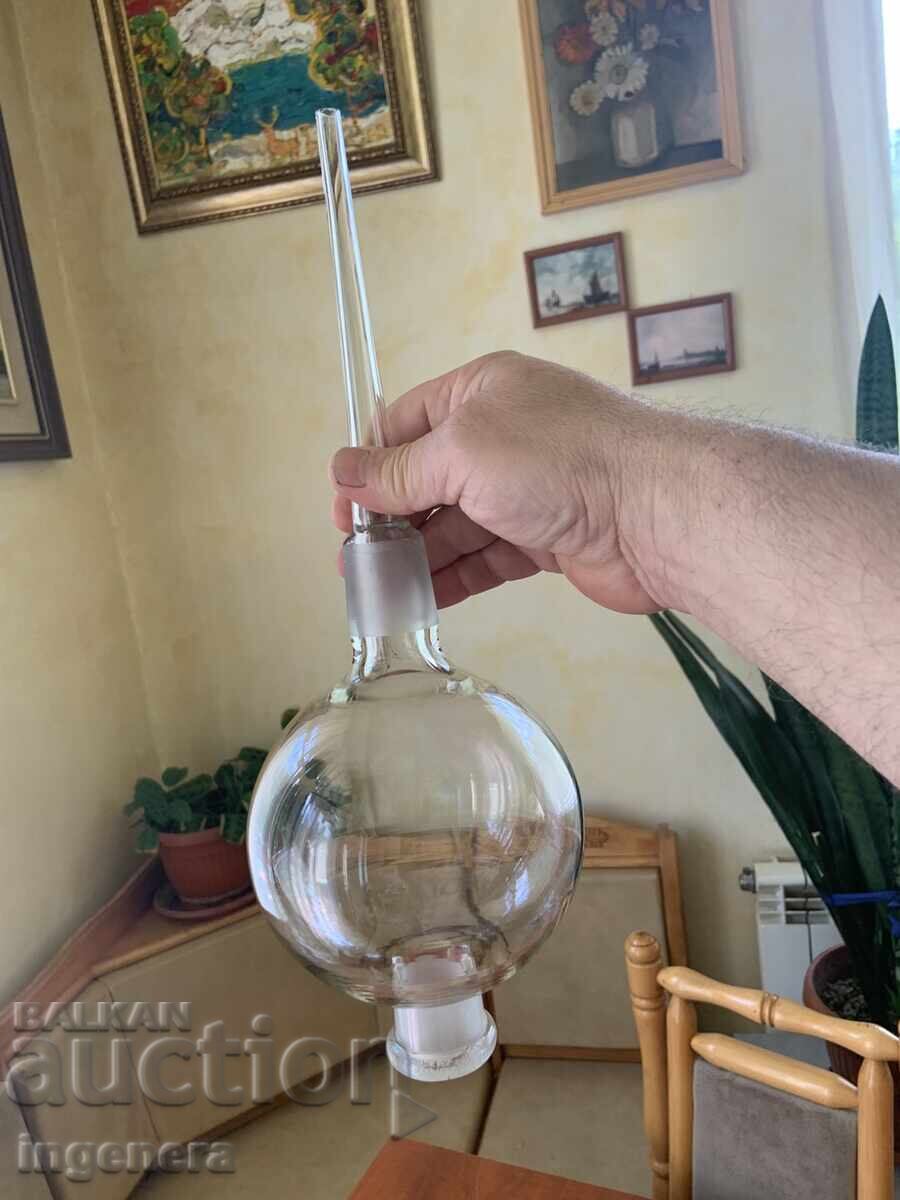 Delivery of Glassware Glass Flask Balloon Laboratory
