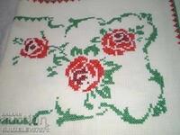 Χειροποίητη, χειροκέντητη, μακρόστενη κουβέρτα από τον 19ο αιώνα