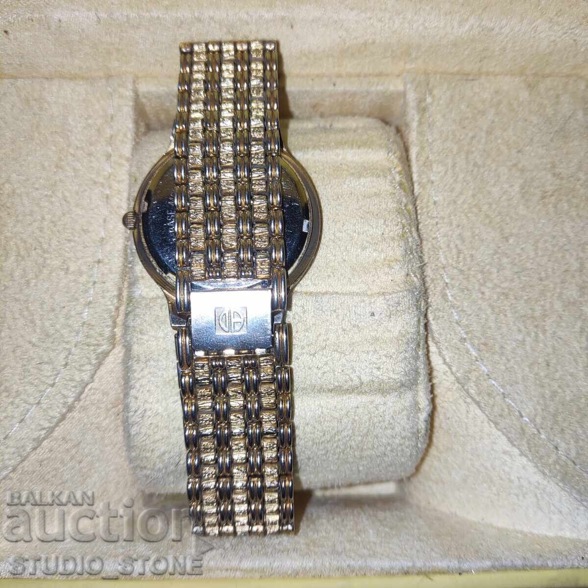 HOR DIES GOLD 22K PLATED 3atm. Swiss Quartz - 5 HOR DIES GOLD 22K PLATED 3atm. Swiss Quartz - 5