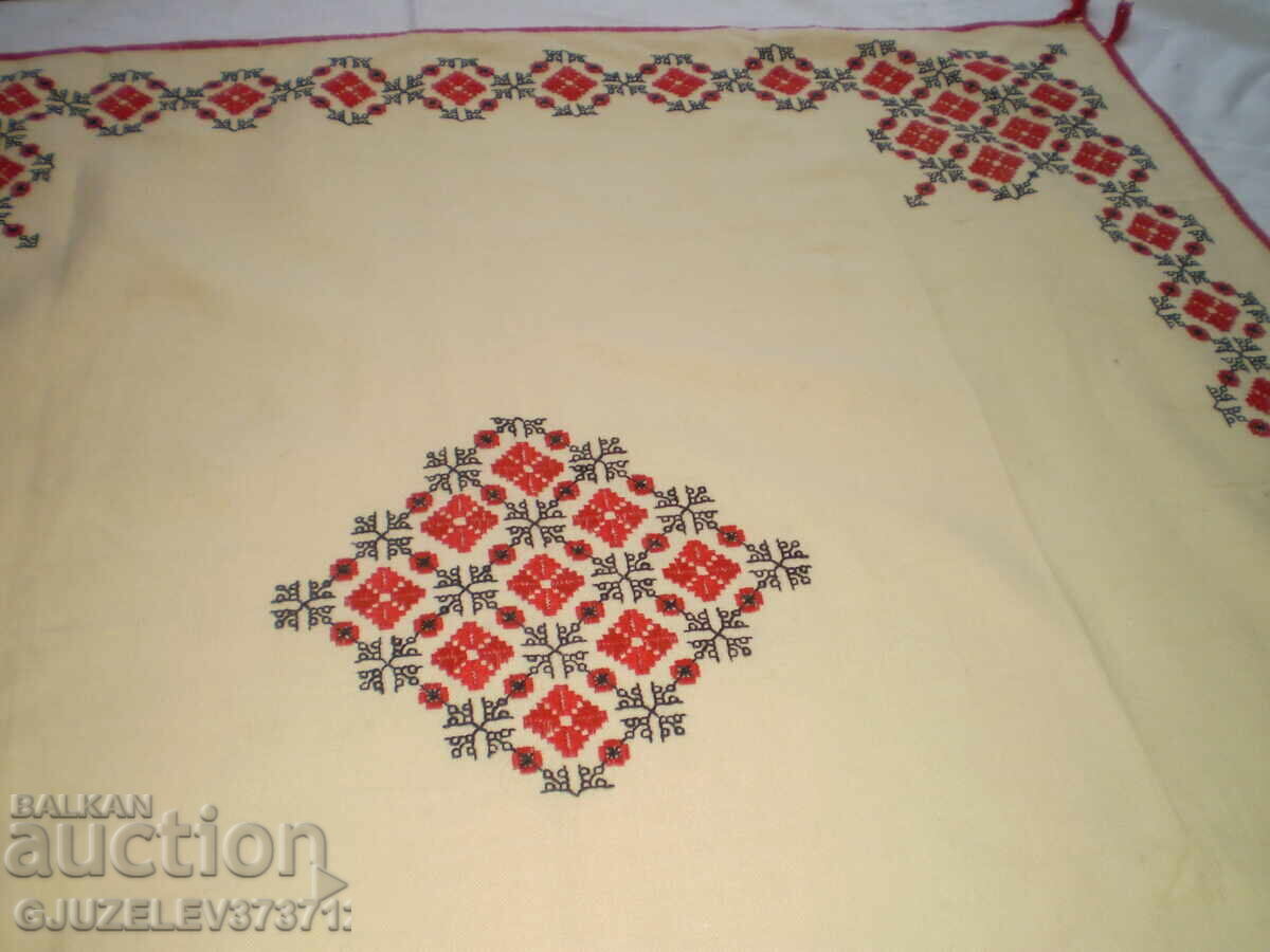 Винтидж ръчно бродирана покривка от 19-ти век Българска бро - 6 Винтидж ръчно бродирана покривка от 19-ти век Българска бро - 6