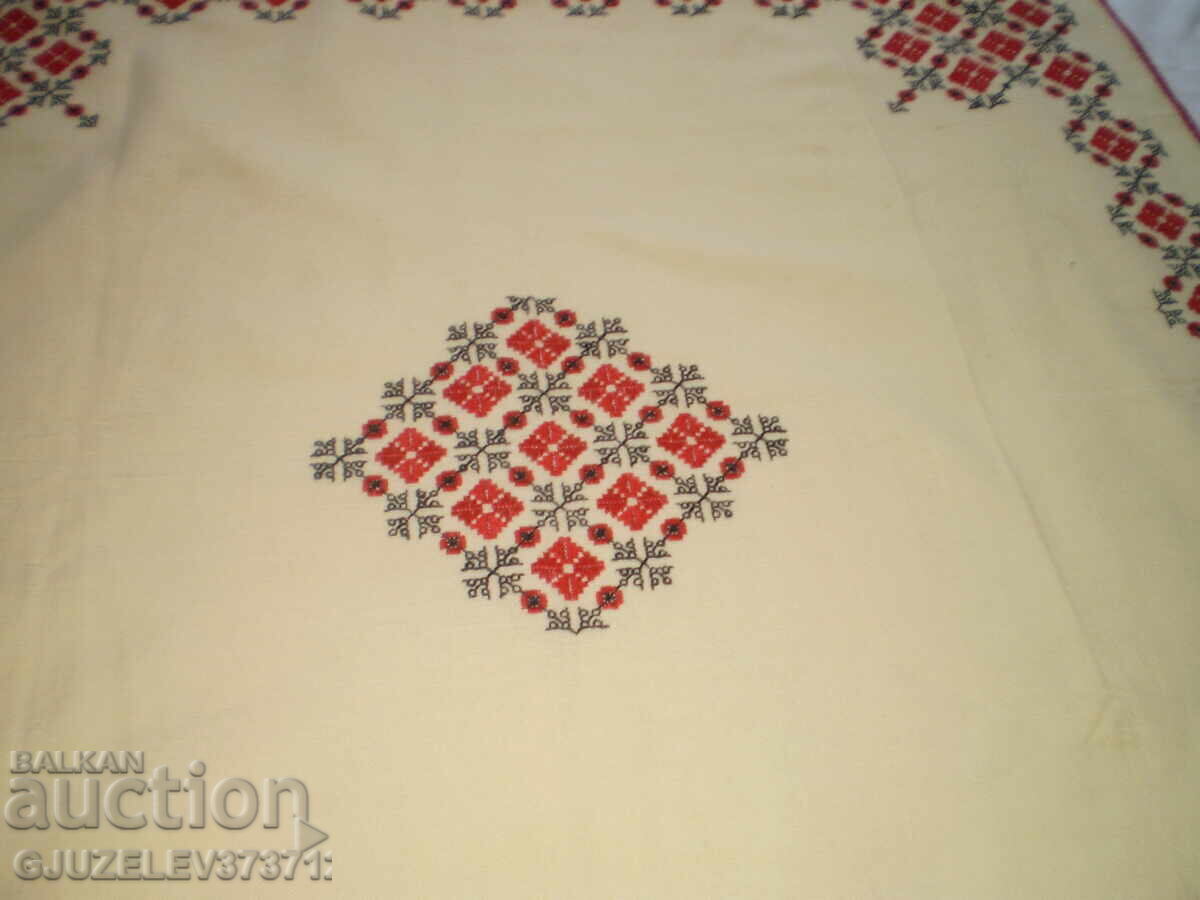 Винтидж ръчно бродирана покривка от 19-ти век Българска бро - 7 Винтидж ръчно бродирана покривка от 19-ти век Българска бро - 7