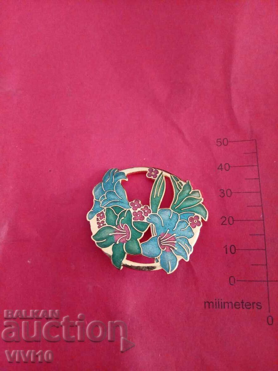 Antique enamel brooch, Gold plated