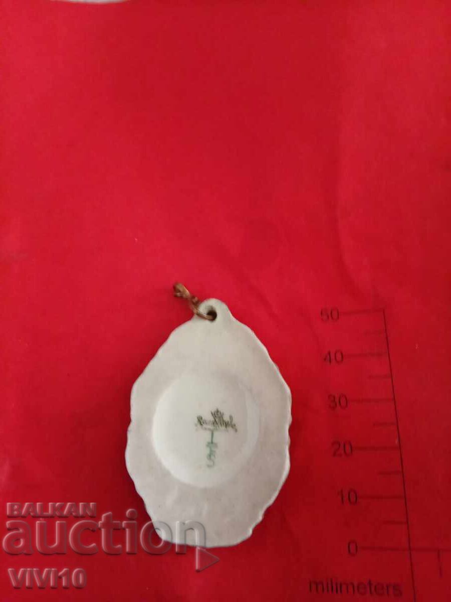 Antique pendant, Rosenthal, porcelain with price 60.00 BGN | € 30.68