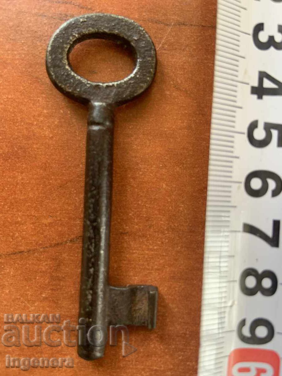 ANTIQUE KEY FROM GRANDMOTHER AND GRANDFATHER'S CHESTS CUT PADLOCK