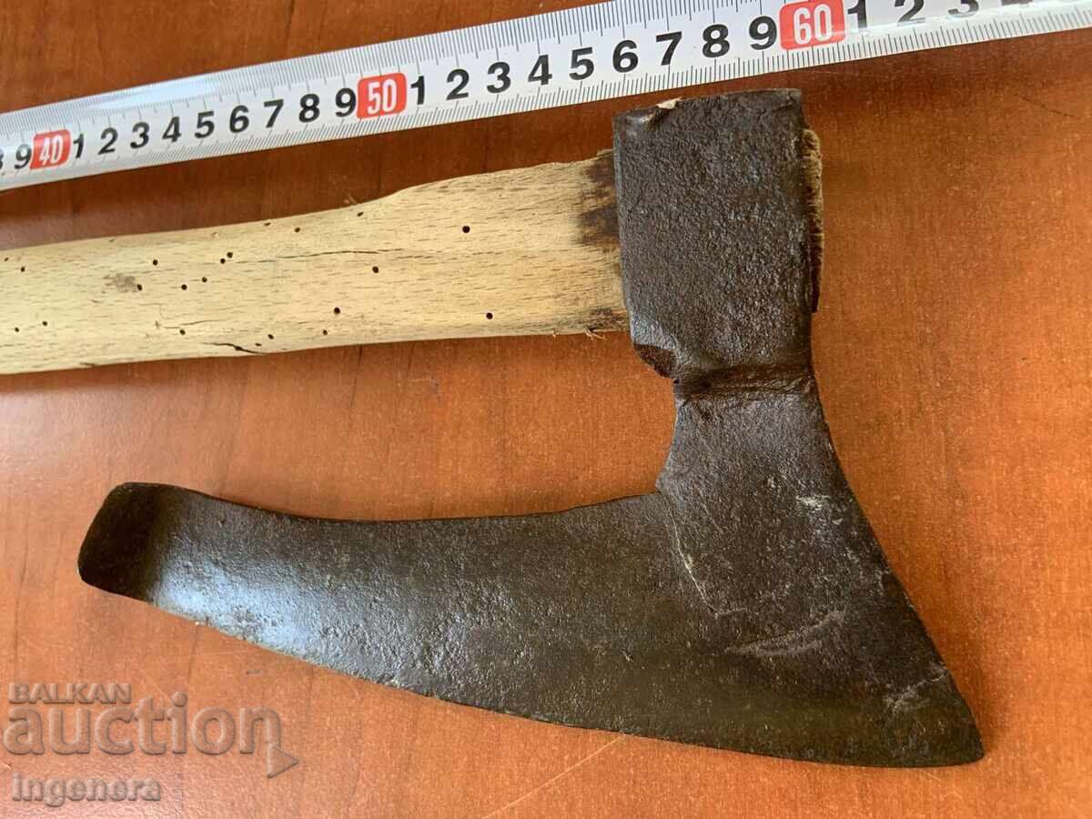 Τσεκούρι Κριβίτσα παλιό εργαλείο με τιμή 56.00 BGN | € 28.63