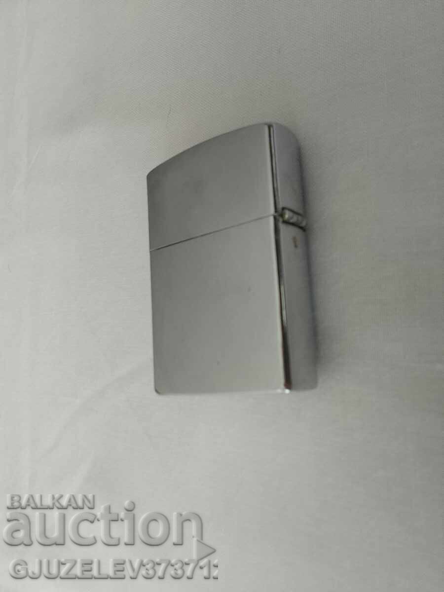 Delivery of Collector's Original Zippo USA Lighter