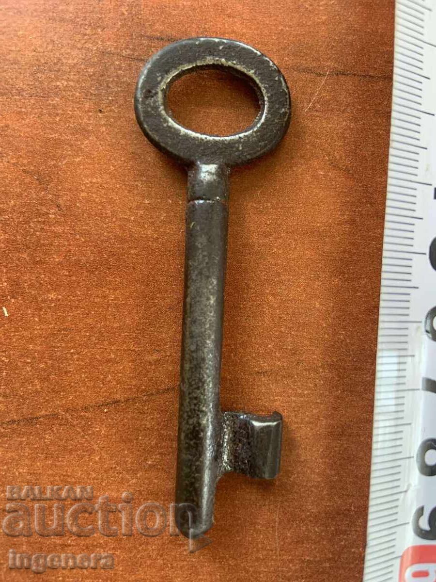 ANTIQUE KEY FROM GRANDMOTHER AND GRANDFATHER'S CHESTS CUT PADLOCK