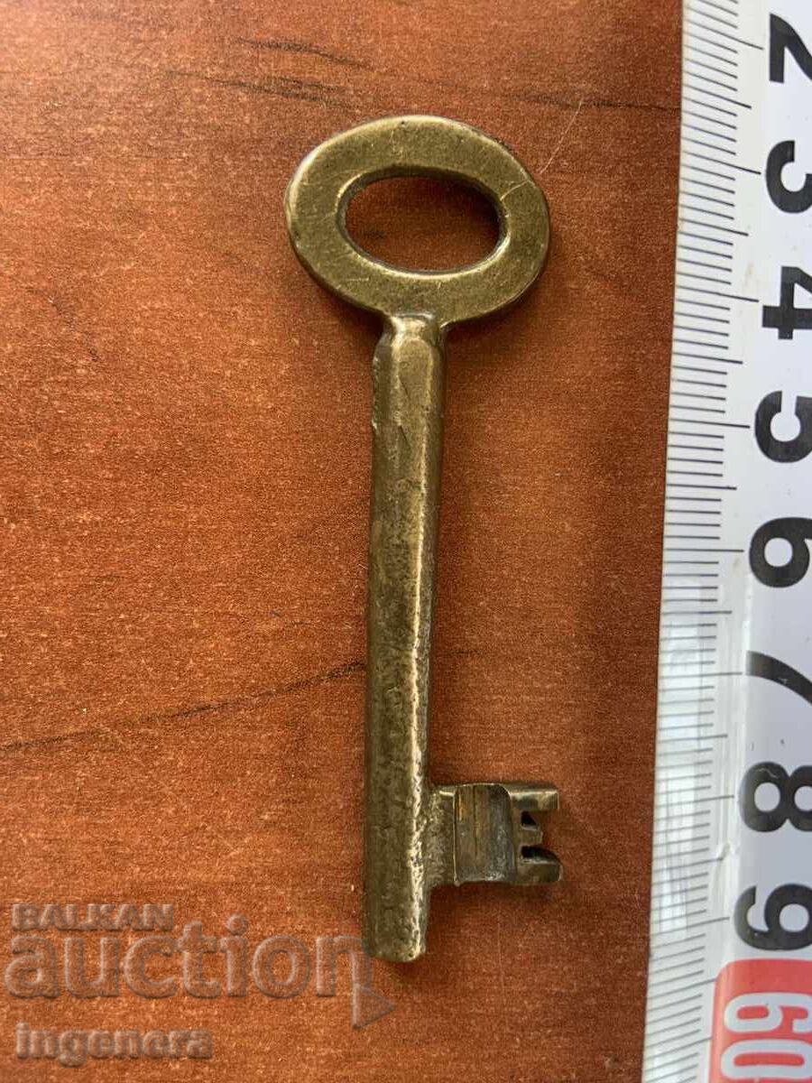 ANTIQUE KEY FROM GRANDMOTHER AND GRANDFATHER'S CHESTS CUT PADLOCK