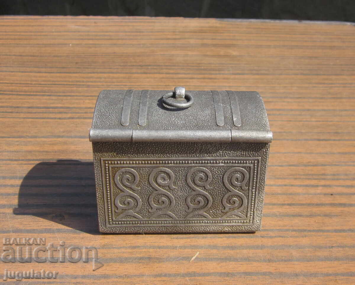 Δημοπρασία Από σοσιαλιστική Ρωσική Σοβιετική θήκη κουτί κοσμημάτων με σήμανση
