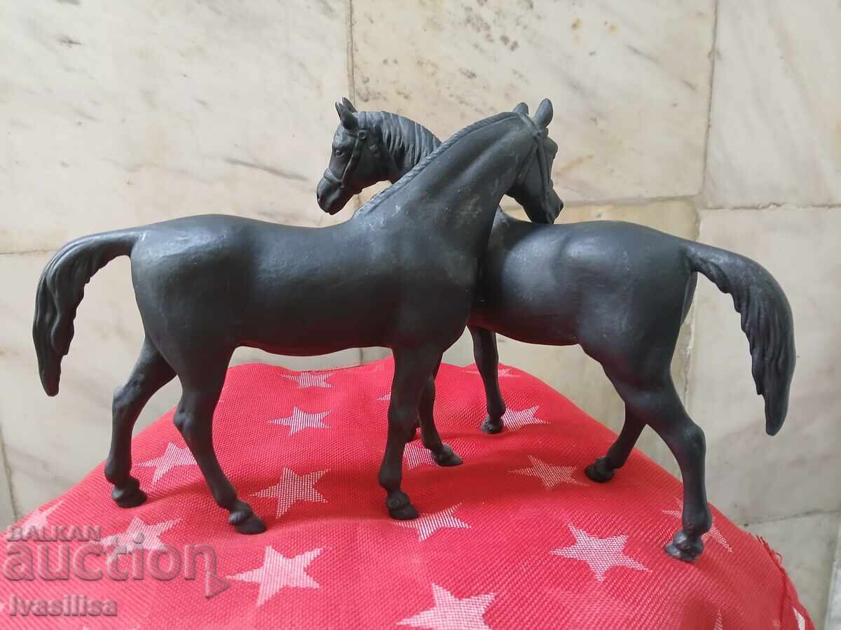 Аукцион Стара Скулптура коне Аукцион Стара Скулптура коне