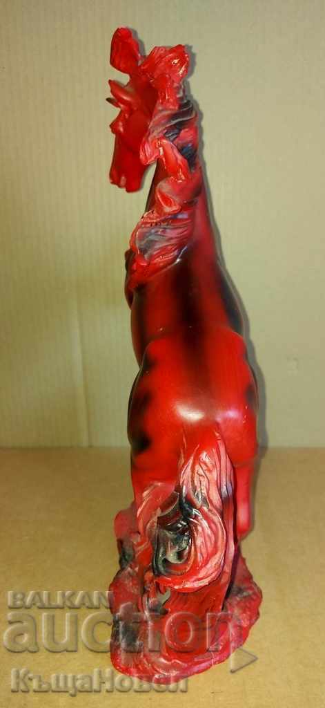 .FIGURA CAL MARE FOARTE FRUMOASA STATUETA PLASTIC - 5