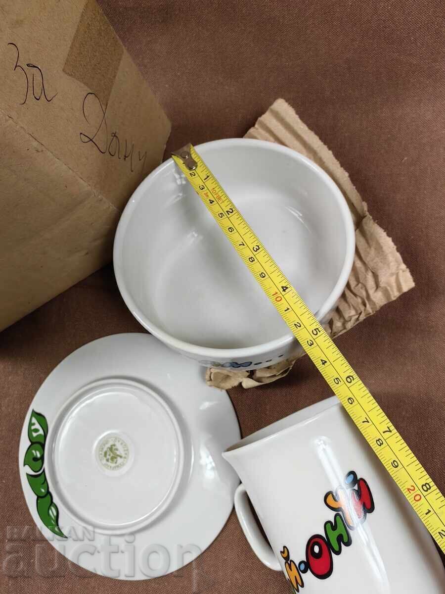 AM-AM SOC UNUSED CHILDREN'S PORCELAIN SERVICE CHILDREN'S MOTIVES - 6