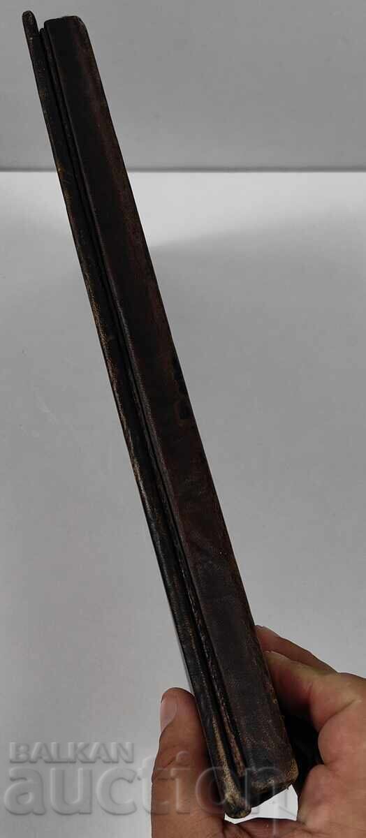 ГОЛЯМА ЛУКСОЗНА СОЦ КОЖЕНА КУТИЯ ЗА МОНЕТИ МОНЕТА - 7 ГОЛЯМА ЛУКСОЗНА СОЦ КОЖЕНА КУТИЯ ЗА МОНЕТИ МОНЕТА - 7