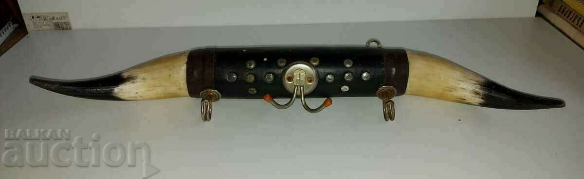 ΚΟΡΝΑ ΚΡΕΜΑΣΤΡΑ ΚΟΡΝΙΑ ΚΡΕΜΑΣΤΡΑ ΚΟΚΚΑΛΑ