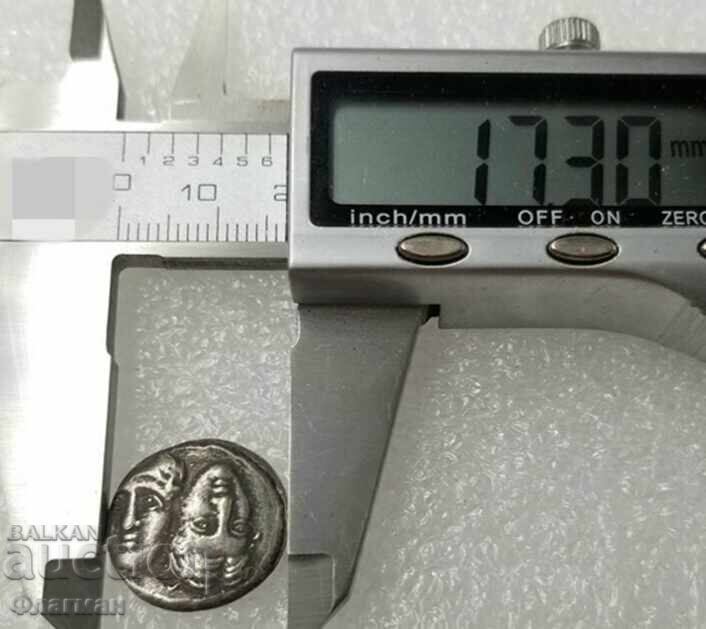 Аукцион Драхма от гр. Истрос ( Iστρος ) с Диоскурите Аукцион Драхма от гр. Истрос ( Iστρος ) с Диоскурите