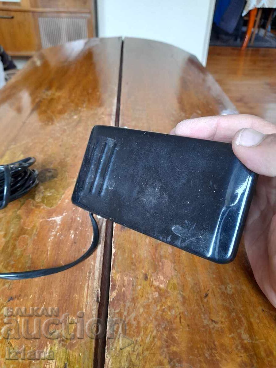Delivery of Old sewing machine pedal