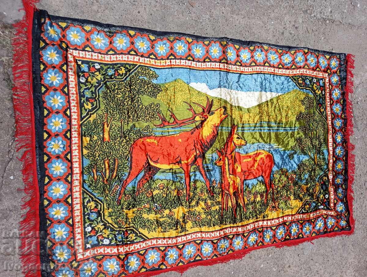 Стар ковьор,килим за стена