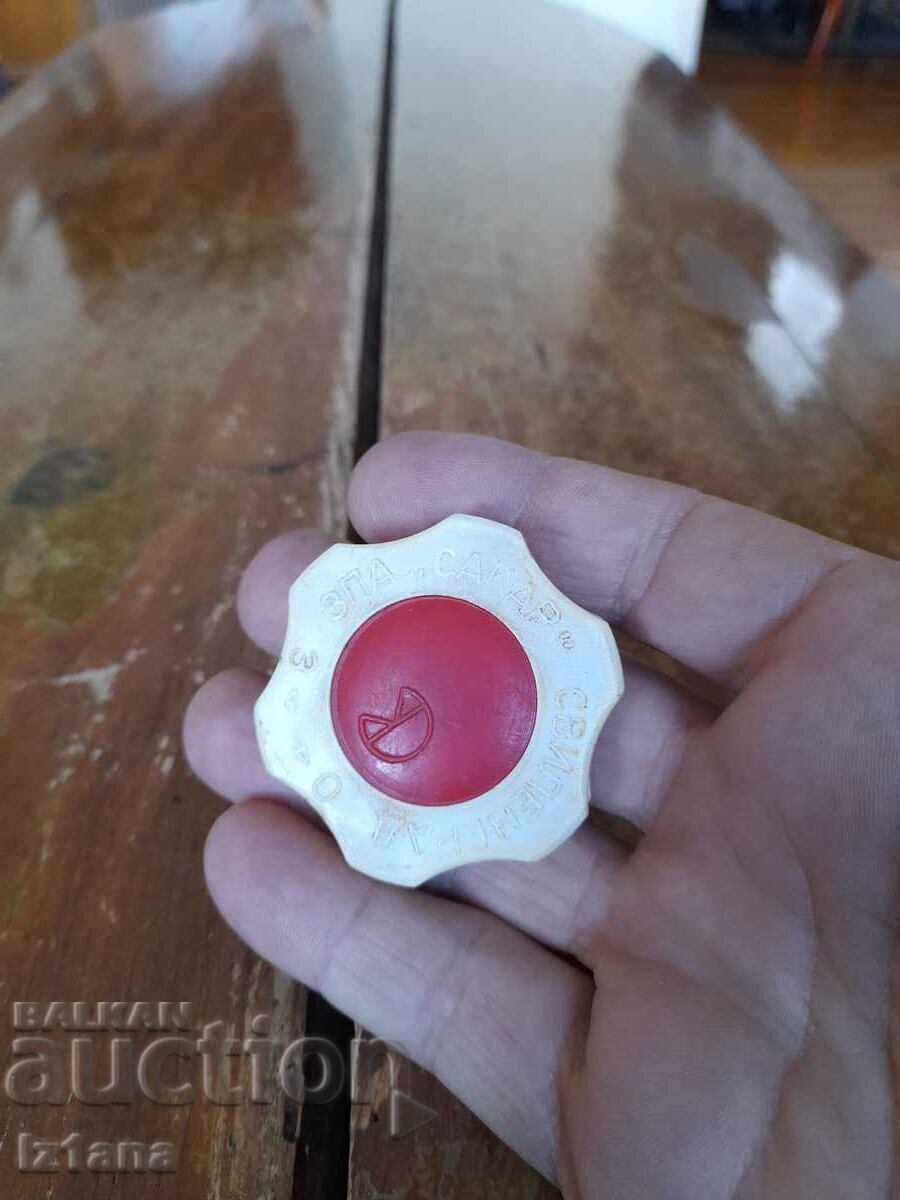 Old faucet screw with price 11.00 BGN | € 5.62