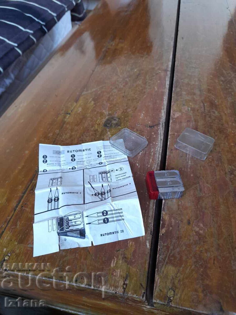 Old KUM Automatic Sharpener with price 42.00 BGN | € 21.47