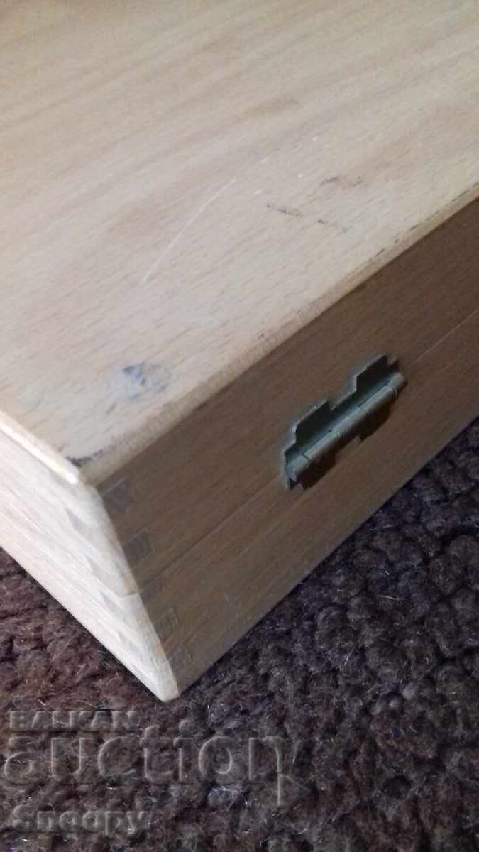 Wooden box for storing 360 slide frames - 7 Wooden box for storing 360 slide frames - 7