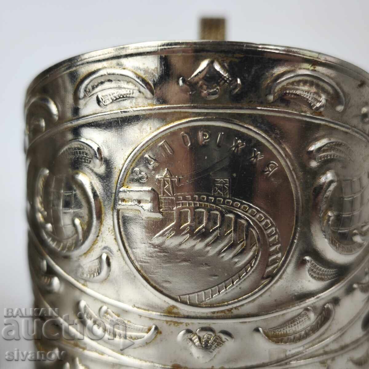 Σετ από 2 ποτήρια με σουβέρ, σερβίτσιο ΕΣΣΔ #6067 με τιμή 14.99 BGN | € 7.66 Σετ από 2 ποτήρια με σουβέρ, σερβίτσιο ΕΣΣΔ #6067 με τιμή 14.99 BGN | € 7.66