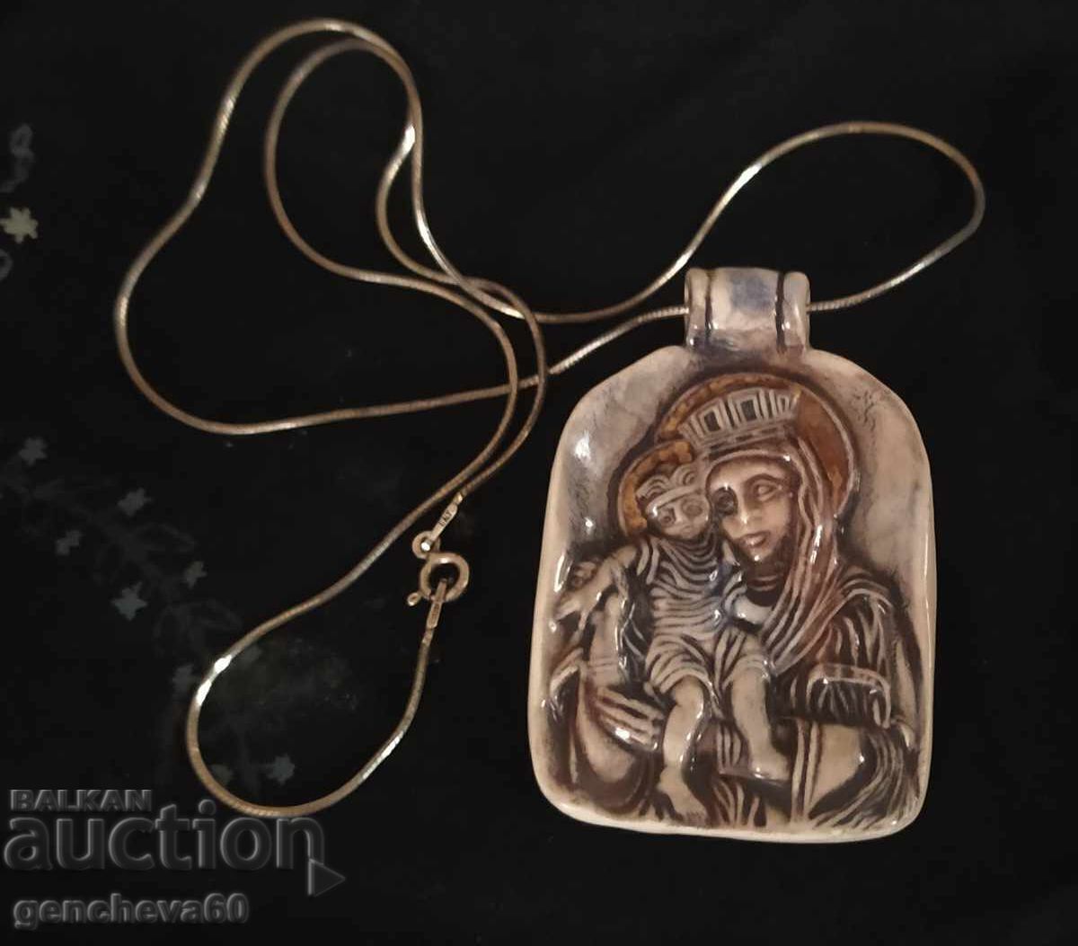 MEDALION de porțelan RAR icon/lanț argint cu preț € 30.68 | 60.00 BGN MEDALION de porțelan RAR icon/lanț argint cu preț € 30.68 | 60.00 BGN