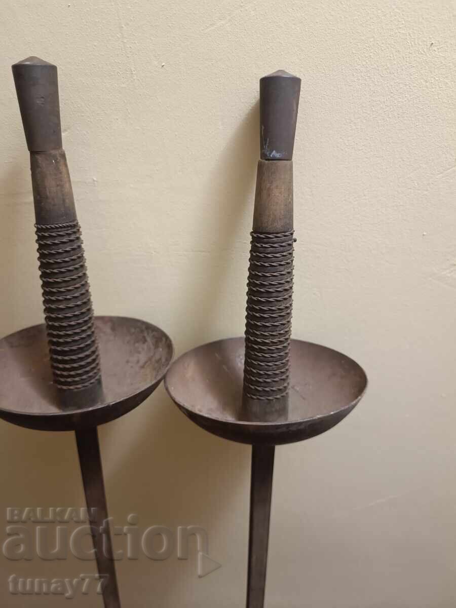 Two fencing rapiers, quite old, 120 cm long with price 150.00 BGN | € 76.69 Two fencing rapiers, quite old, 120 cm long with price 150.00 BGN | € 76.69