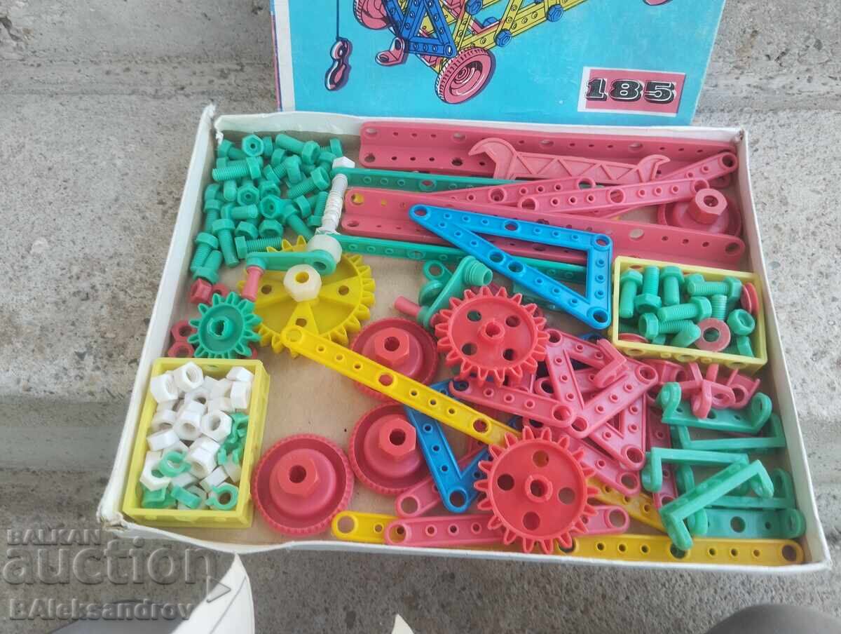 Auction Old bg. constructor Auction Old bg. constructor