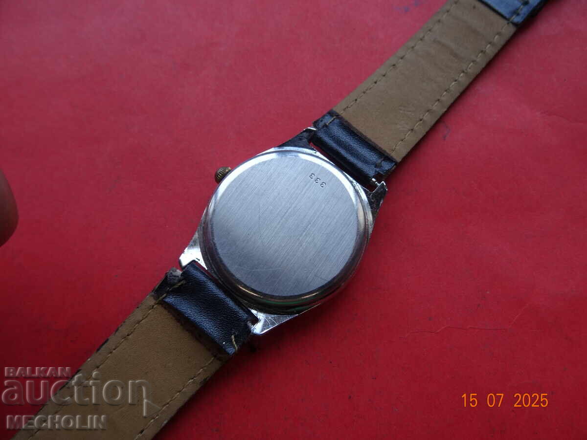 COLLECTOR'S WATCH 2 - 6 COLLECTOR'S WATCH 2 - 6