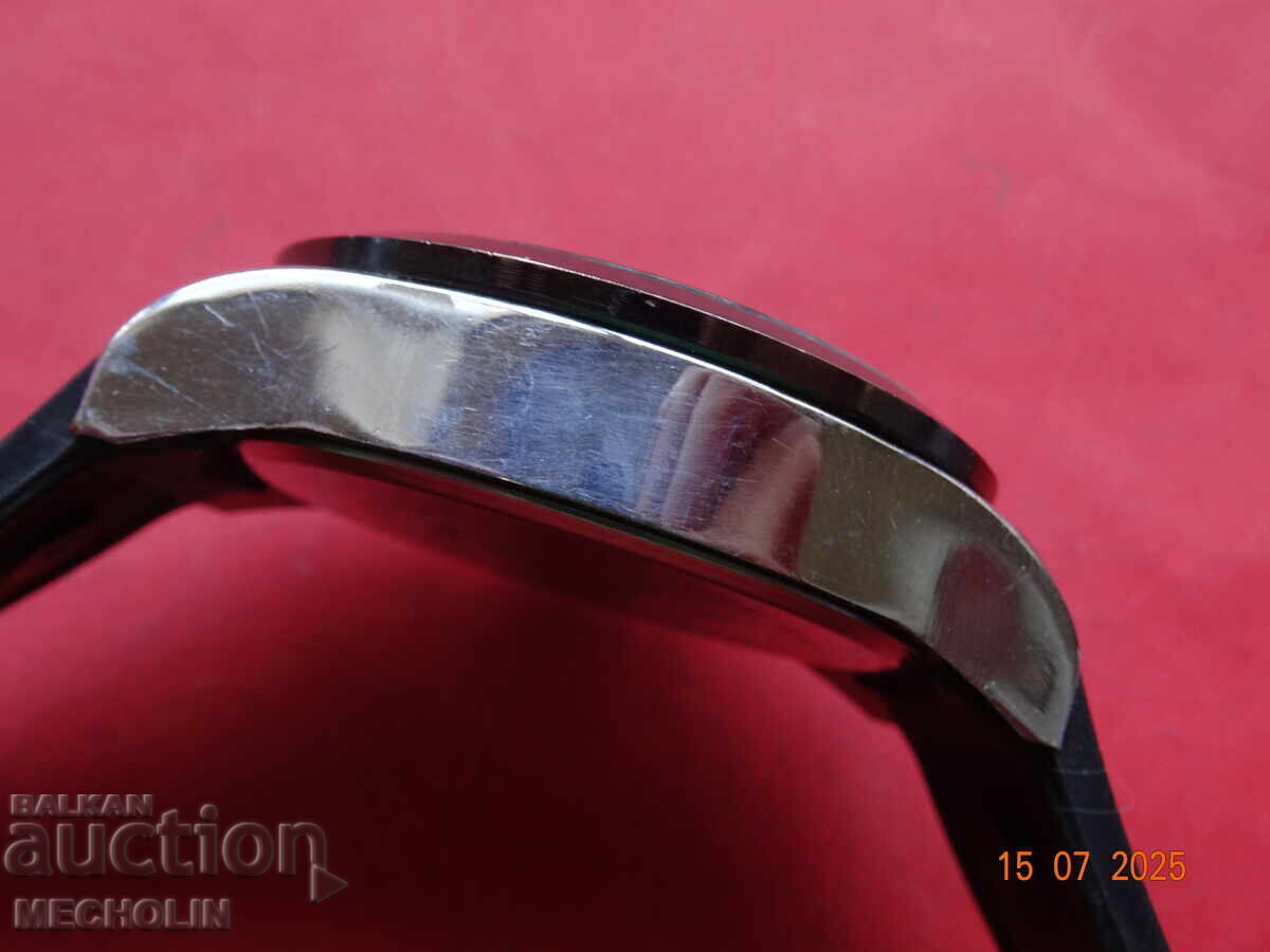 COLLECTOR'S WATCH 5 - 7 COLLECTOR'S WATCH 5 - 7