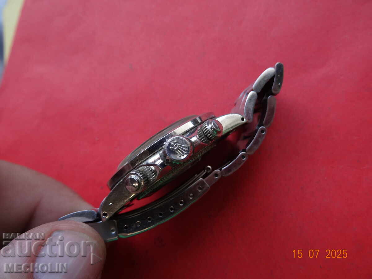 COLLECTOR'S WATCH 7 - 5 COLLECTOR'S WATCH 7 - 5